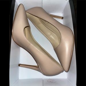 Storage Sale. Nine West Heels.